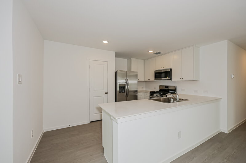 2,160/Mo, 10704 Gun Barrel St Fort Worth, TX 76108 Kitchen View 2