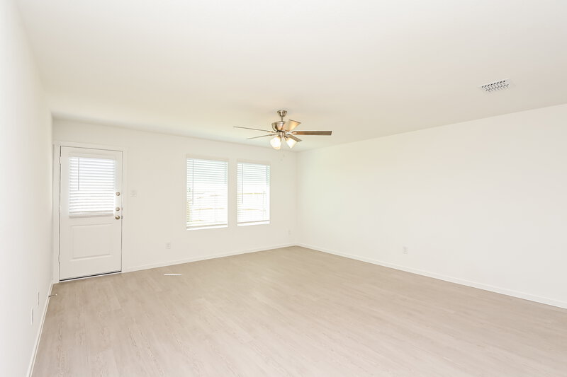 2,035/Mo, 2236 Crested Saguaro St Fort Worth, TX 76108 Living Room View