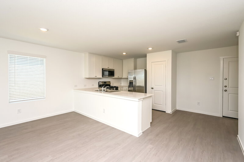 2,035/Mo, 2236 Crested Saguaro St Fort Worth, TX 76108 Dining Room View 2