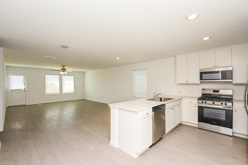 2,035/Mo, 2236 Crested Saguaro St Fort Worth, TX 76108 Kitchen View 2