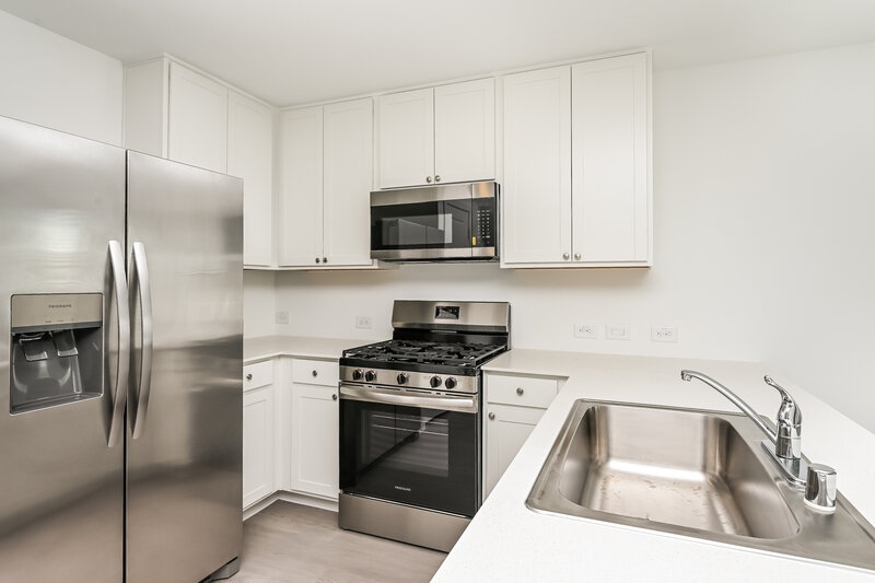 1,970/Mo, 2209 La Vista Ln Fort Worth, TX 76108 Kitchen View