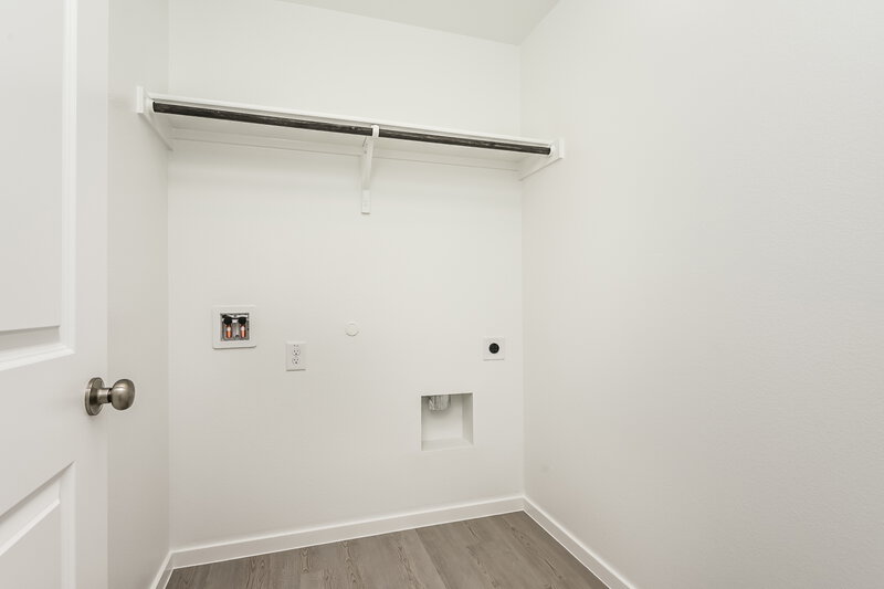 1,970/Mo, 2209 La Vista Ln Fort Worth, TX 76108 Walk In Closet View