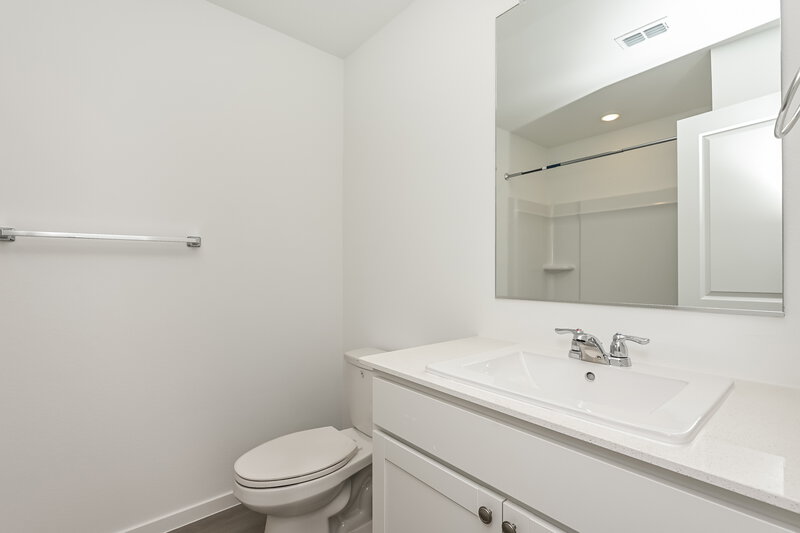 1,970/Mo, 2209 La Vista Ln Fort Worth, TX 76108 Bathroom View