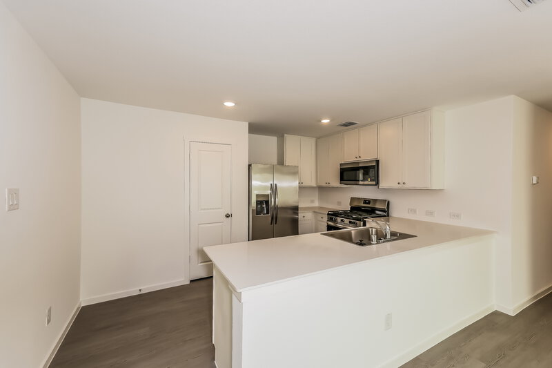 2,180/Mo, 10724 Gun Barrel St Fort Worth, TX 76108 Kitchen View