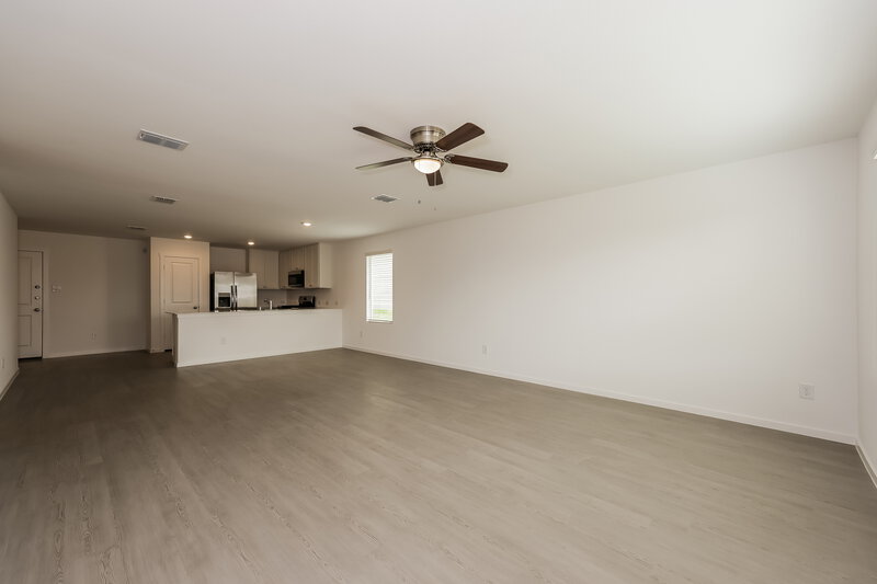 1,915/Mo, 10729 Revolver Dr Fort Worth, TX 76108 Living Room View 2