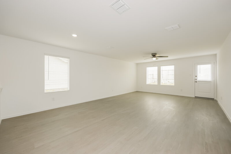 1,960/Mo, 2225 Crested Saguaro St Fort Worth, TX 76108 Living Room View 2