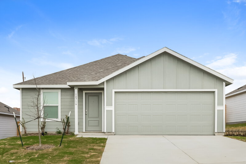 2,025/Mo, 10716 Gun Barrel St Fort Worth, TX 76108 External View