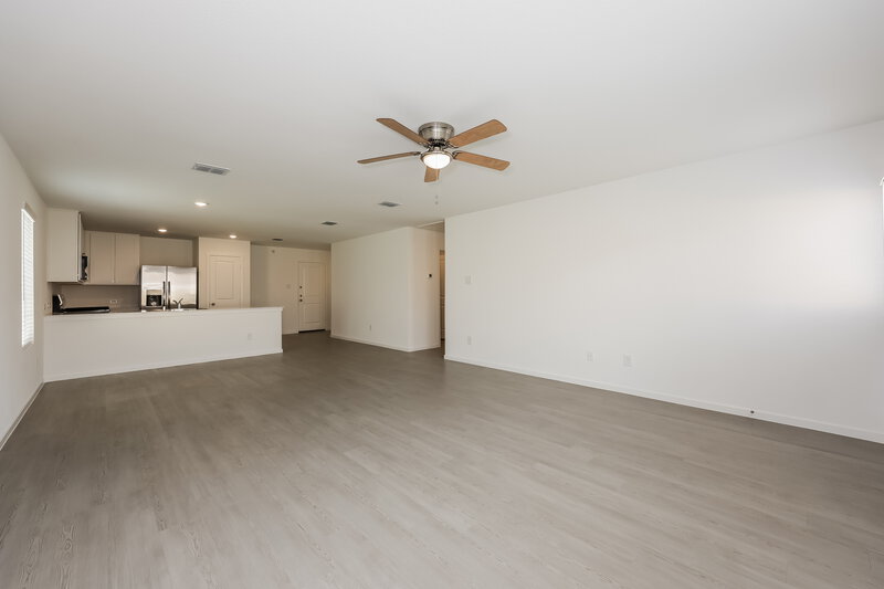 1,930/Mo, 10712 Gun Barrel St Fort Worth, TX 76108 Living Room View