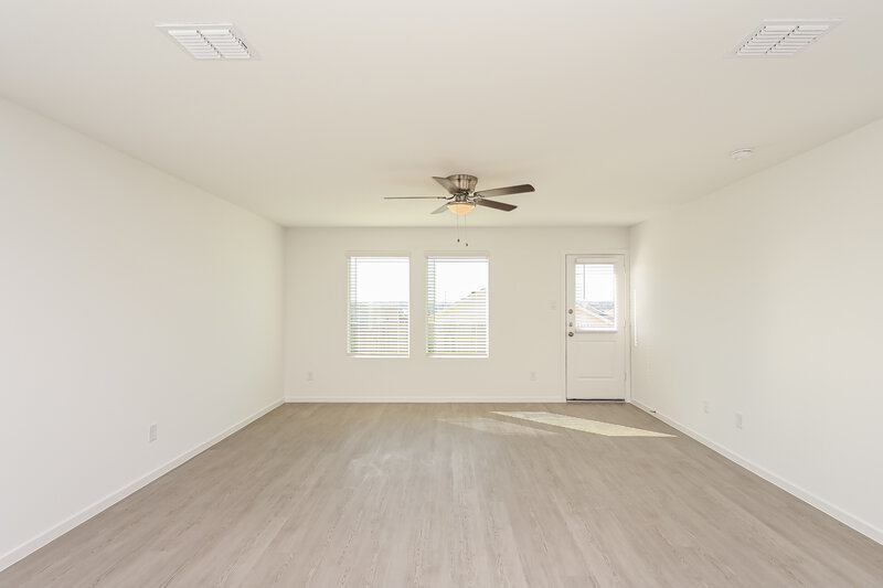 2,105/Mo, 10709 Revolver Dr Fort Worth, TX 76108 Dining Room View