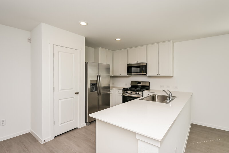 2,105/Mo, 10709 Revolver Dr Fort Worth, TX 76108 Kitchen View