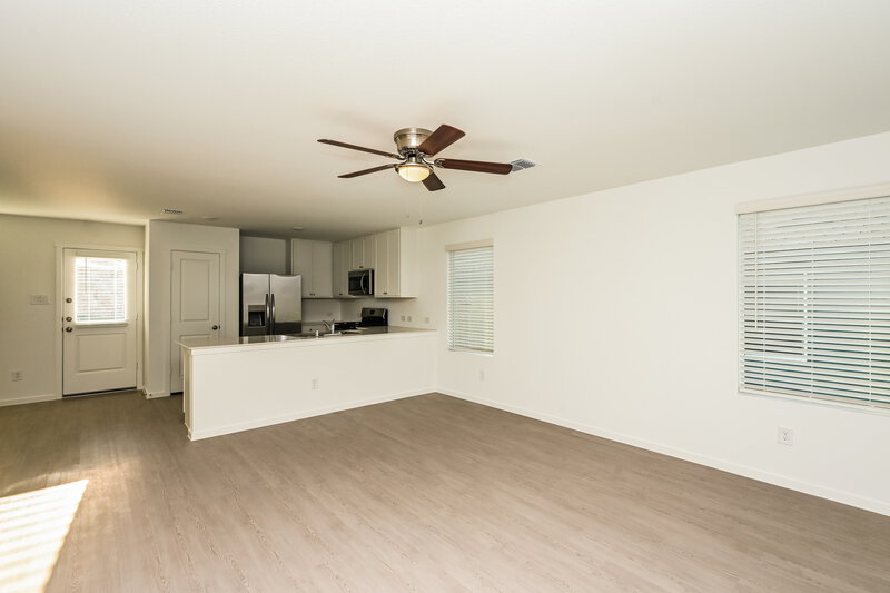 2,095/Mo, 2217 La Vista Ln Fort Worth, TX 76108 Living Room View