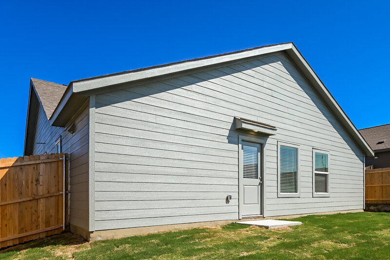 2,035/Mo, 10725 Revolver Dr Fort Worth, TX 76108 Rear View