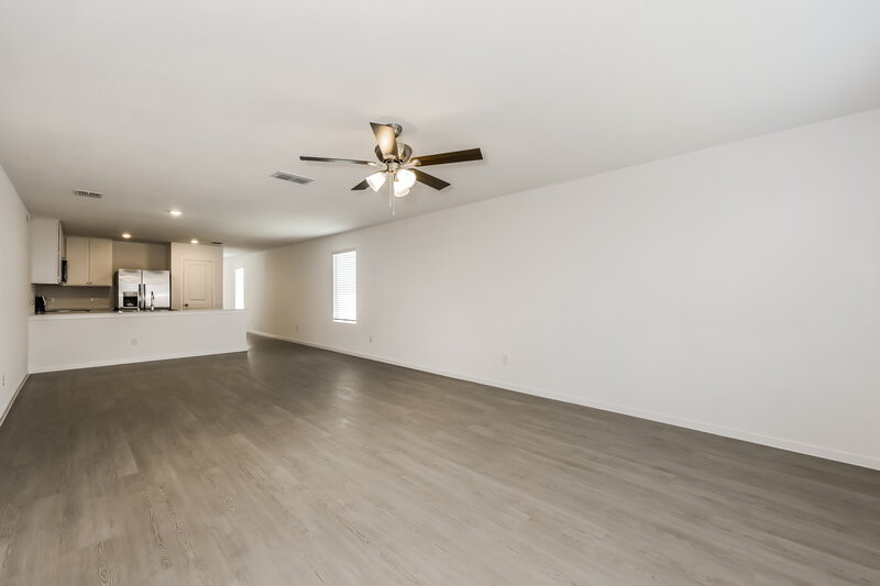 2,085/Mo, 1243 Maple St Wilmer, TX 75172 Living Room View