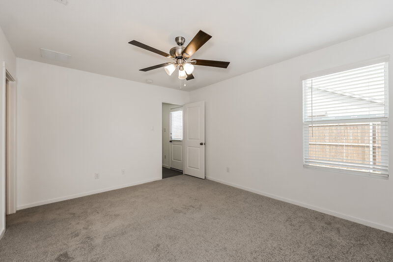 2,085/Mo, 1243 Maple St Wilmer, TX 75172 Main Bedroom View