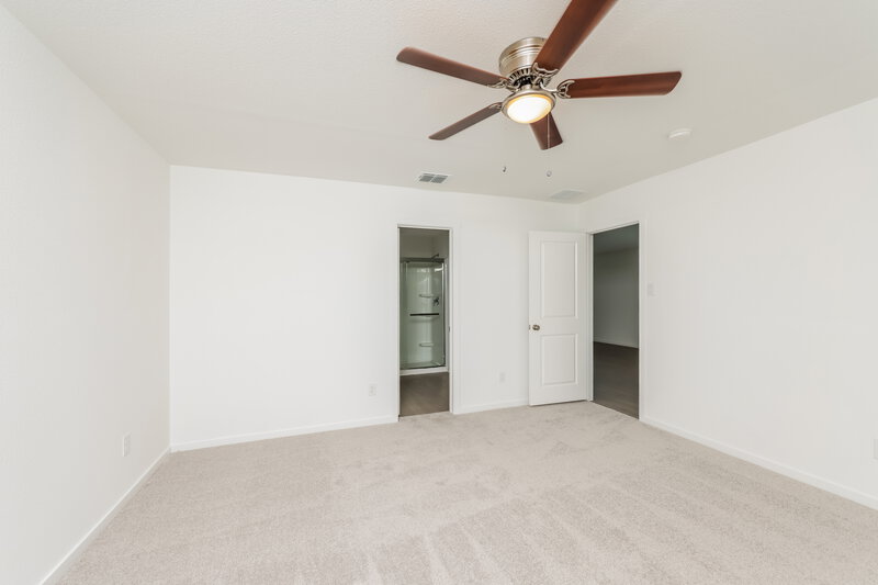 1,915/Mo, 1215 Maple St Wilmer, TX 75172 Main Bedroom View 2