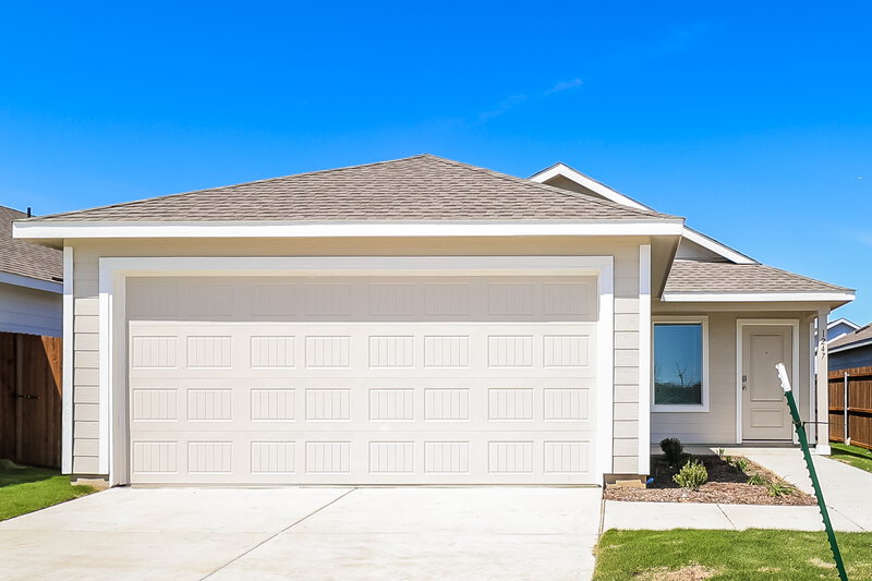 1,875/Mo, 1247 Maple St Wilmer, TX 75172 External View