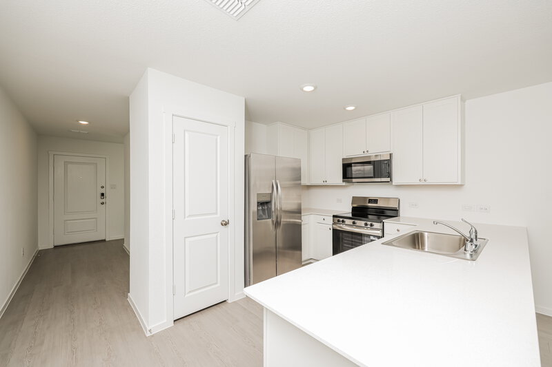 1,975/Mo, 1223 Maple St Wilmer, TX 75172 Kitchen View 2