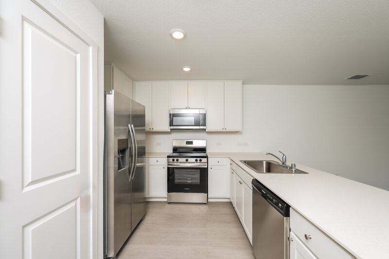 2,025/Mo, 1235 Maple St Wilmer, TX 75172 Kitchen View 3