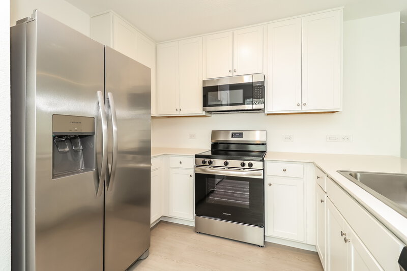 2,025/Mo, 118 Willow Way Wilmer, TX 75172 Kitchen View