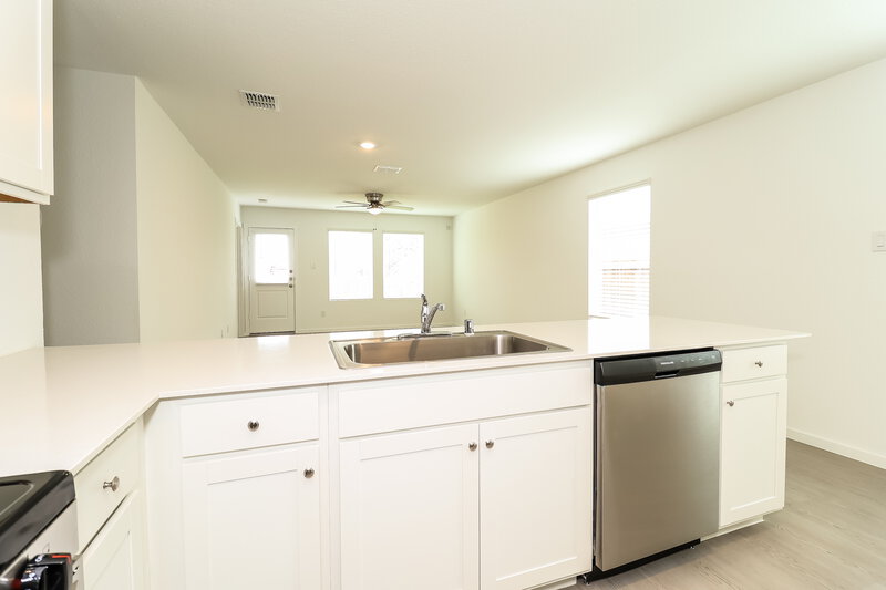 2,025/Mo, 118 Willow Way Wilmer, TX 75172 Kitchen View 3