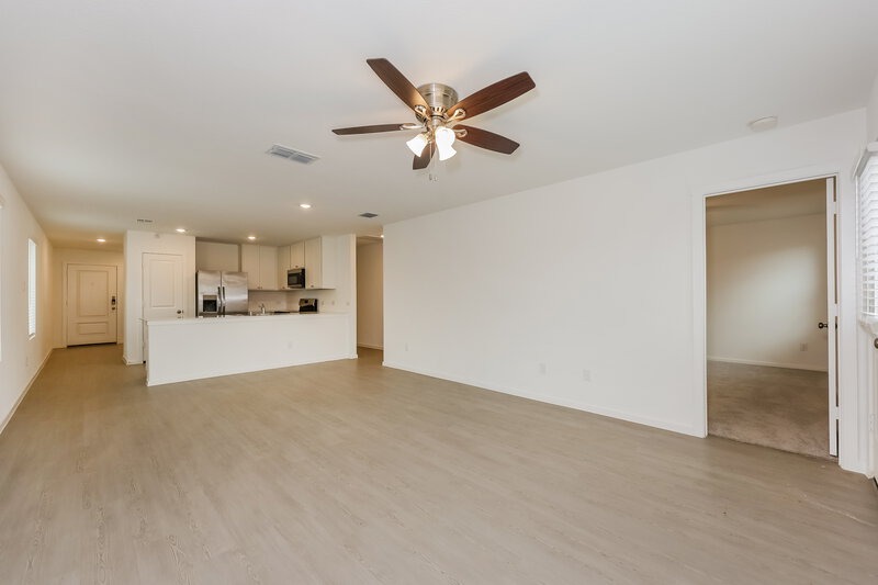 1,955/Mo, 1219 Maple St Wilmer, TX 75172 Living Room View