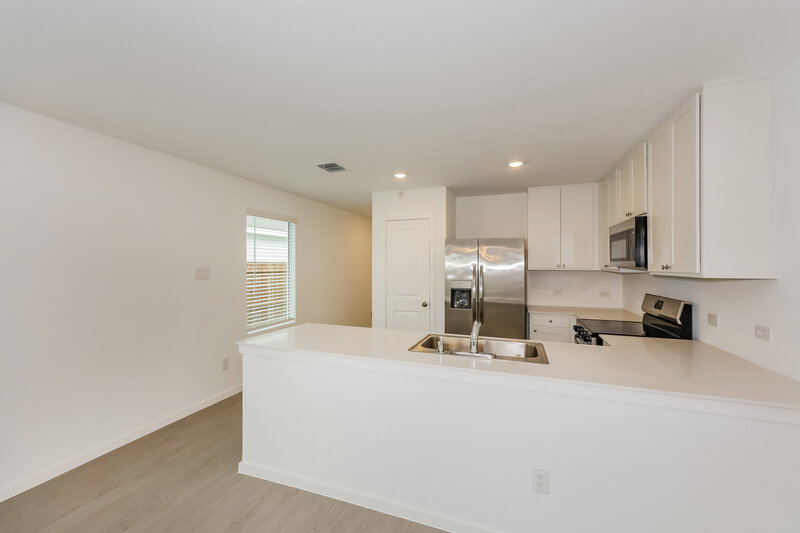 1,955/Mo, 1219 Maple St Wilmer, TX 75172 Kitchen View 2