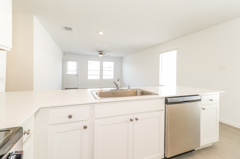 2,060/Mo, 1239 Maple St Wilmer, TX 75172 Misc View 4