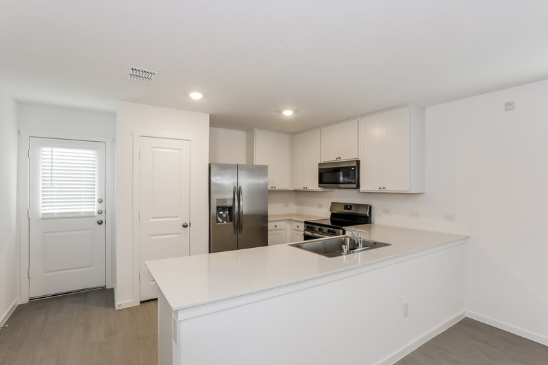 2,025/Mo, 106 Willow Way Wilmer, TX 75172 Kitchen View