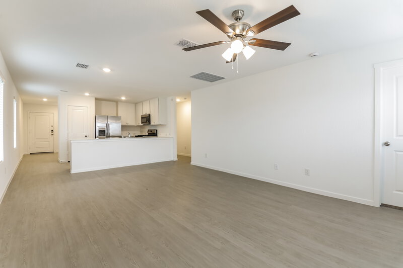 1,805/Mo, 1712 Crossbill St Forney, TX 75126 Living Room View 3