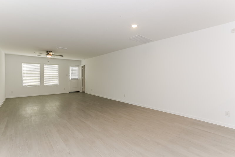 2,120/Mo, 1227 Canyon Wren Dr Forney, TX 75126 Living Room View