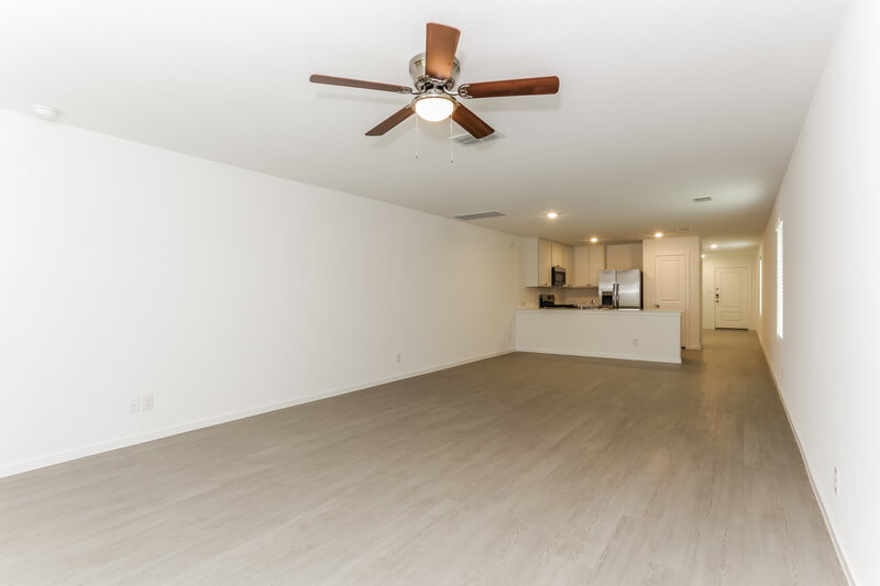 2,120/Mo, 1227 Canyon Wren Dr Forney, TX 75126 Living Room View 2