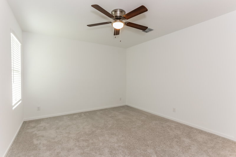 2,120/Mo, 1227 Canyon Wren Dr Forney, TX 75126 Main Bedroom View