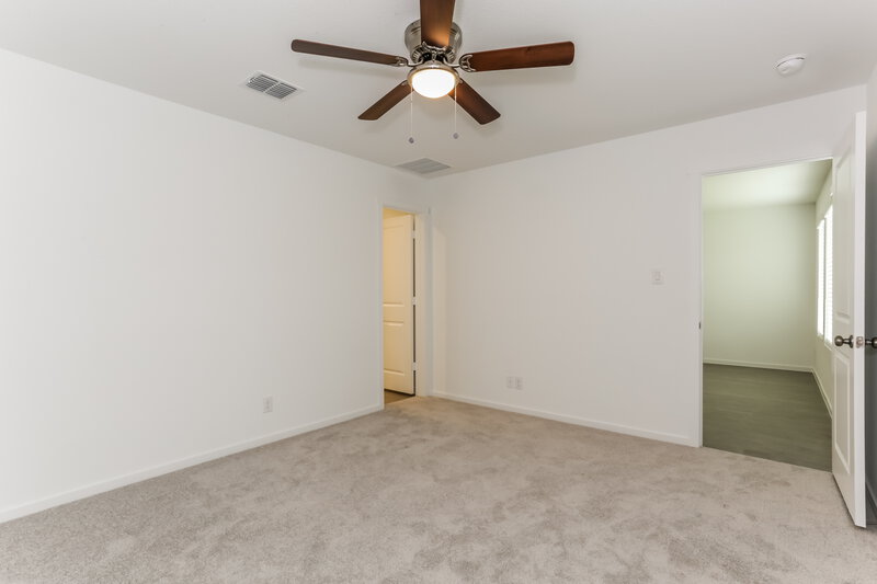 2,120/Mo, 1227 Canyon Wren Dr Forney, TX 75126 Main Bedroom View 2