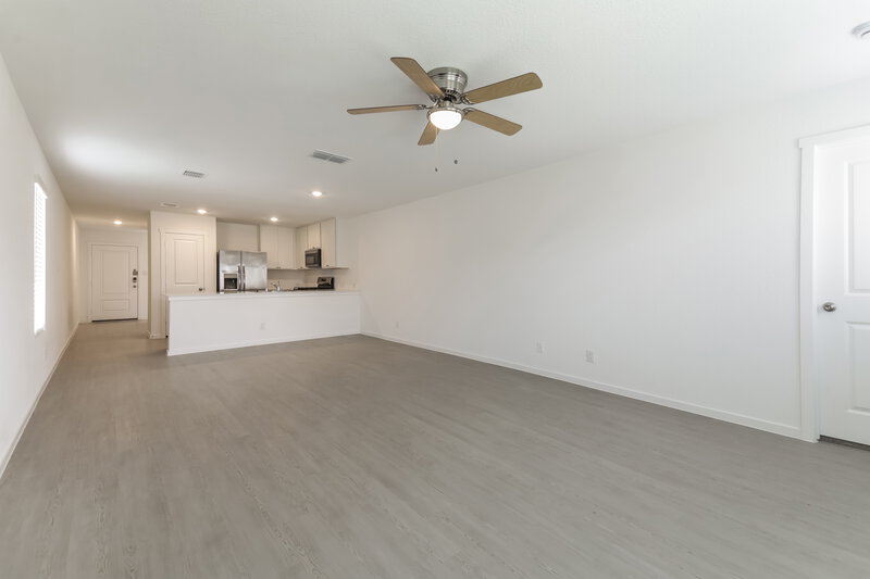 1,990/Mo, 1223 Canyon Wren Dr Forney, TX 75126 Living Room View 4