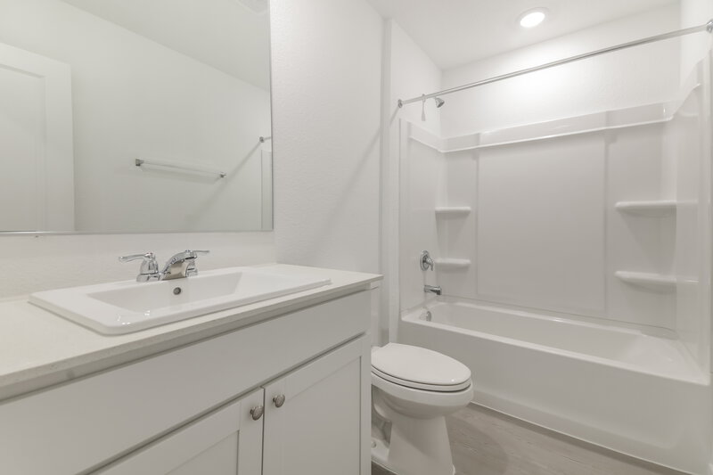 1,990/Mo, 1223 Canyon Wren Dr Forney, TX 75126 Bathroom View