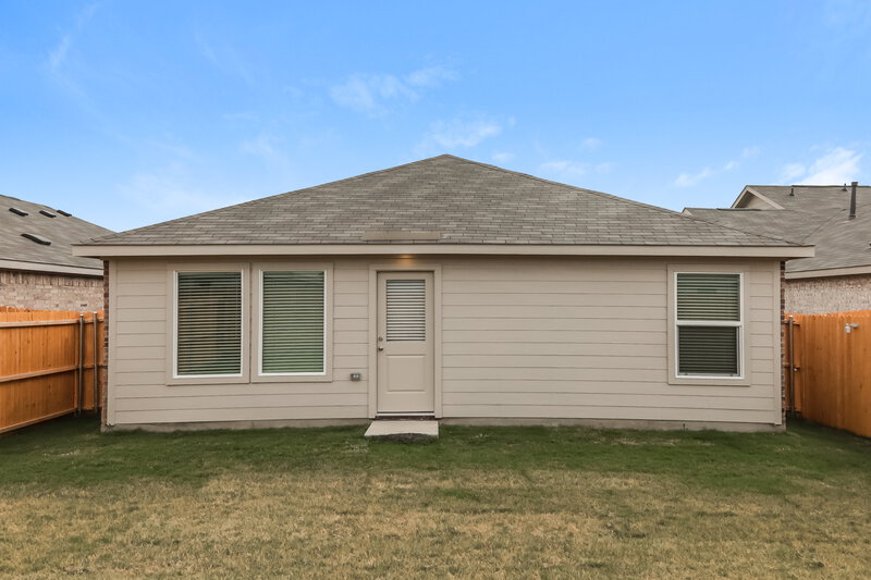 1,990/Mo, 1223 Canyon Wren Dr Forney, TX 75126 Rear View