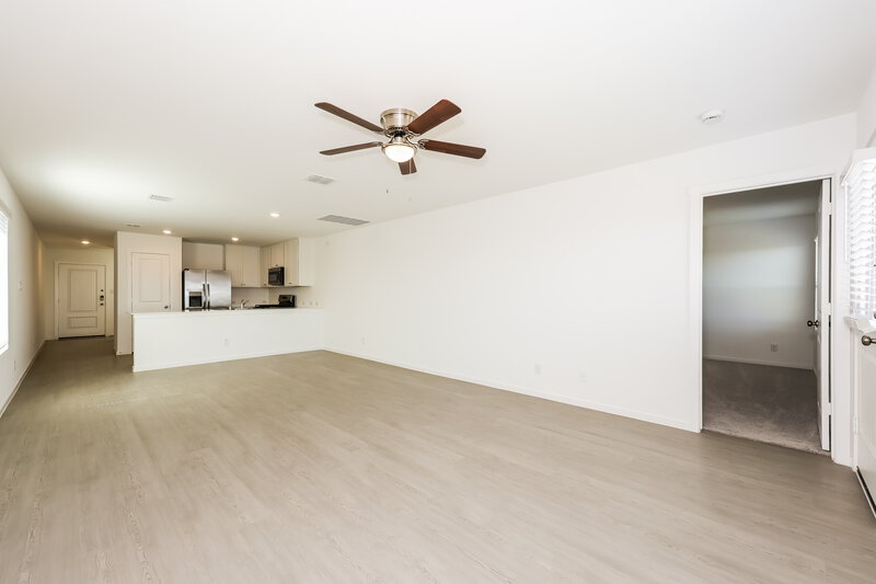 1,975/Mo, 1220 Canyon Wren Dr Forney, TX 75126 Living Room View 2