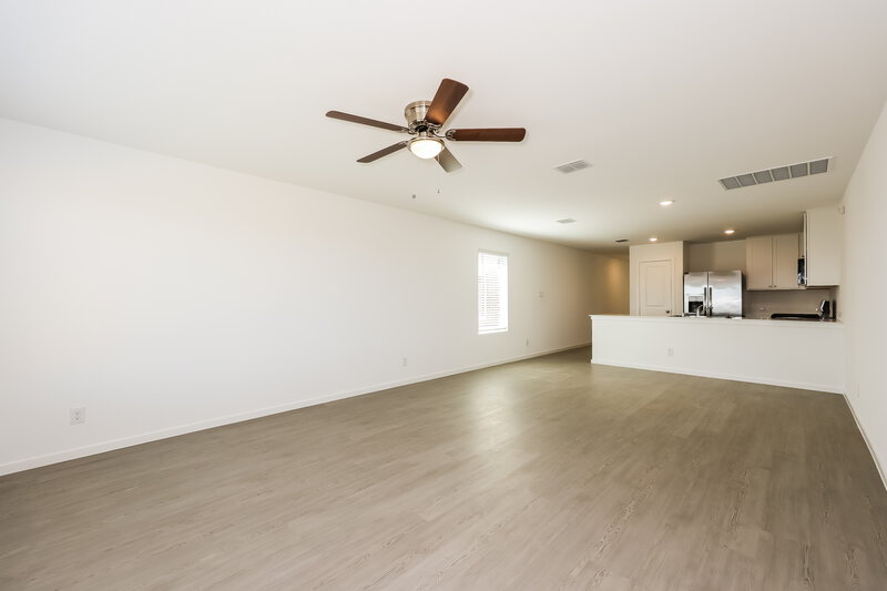 1,975/Mo, 1220 Canyon Wren Dr Forney, TX 75126 Living Room View 3