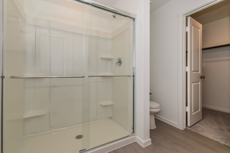 1,855/Mo, 1708 Crossbill St Forney, TX 75126 Main Bathroom View