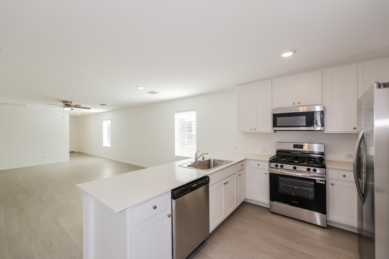 1,985/Mo, 1715 Crossbill St Forney, TX 75126 Kitchen View