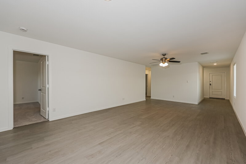 1,800/Mo, 1714 Crossbill St Forney, TX 75126 Living Room View