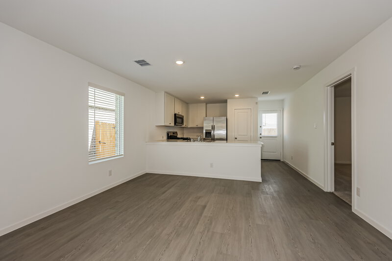 1,800/Mo, 1714 Crossbill St Forney, TX 75126 Dining Room View