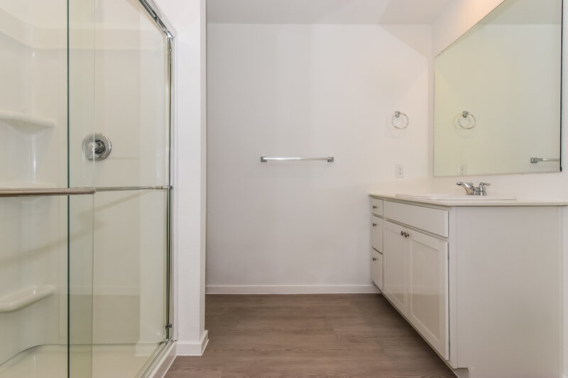 1,805/Mo, 1226 Canyon Wren Dr Forney, TX 75126 Main Bathroom View 2