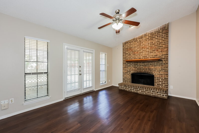 2,410/Mo, 5212 Creek Valley Dr Arlington, TX 76018 Family Room View