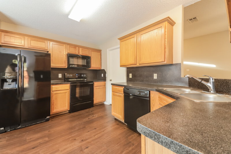 2,360/Mo, 3003 Dove Valley Ln Mansfield, TX 76063 Kitchen View 2