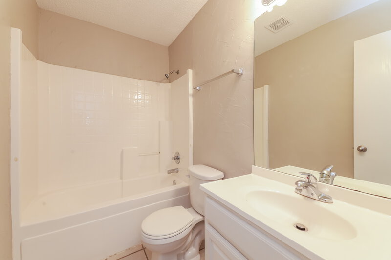 2,360/Mo, 3003 Dove Valley Ln Mansfield, TX 76063 Bathroom View