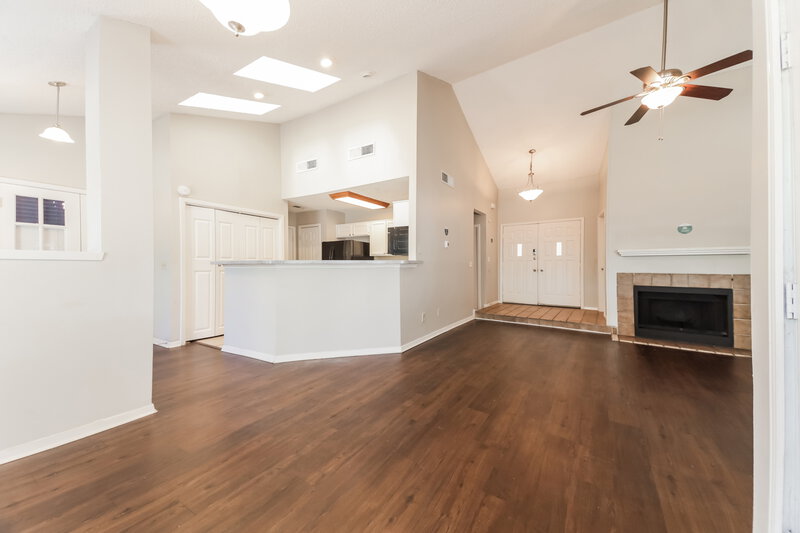 2,005/Mo, 3502 Fairview Dr Corinth, TX 76210 Living Room View 3
