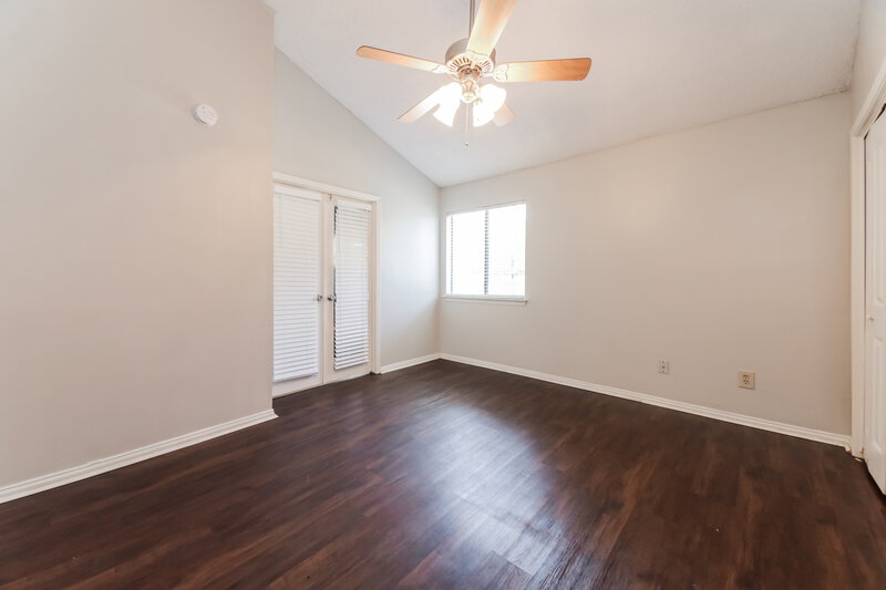 2,005/Mo, 3502 Fairview Dr Corinth, TX 76210 Main Bedroom View 2