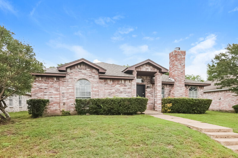 2,150/Mo, 2824 Bent Brook Dr Mesquite, TX 75181 Front View
