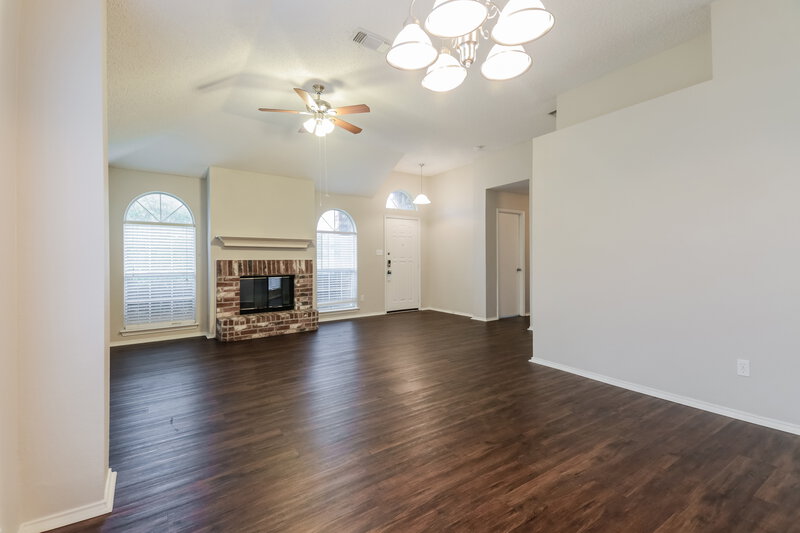 2,150/Mo, 2824 Bent Brook Dr Mesquite, TX 75181 Dining Room View